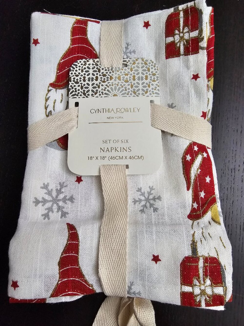Cynthia Rowley Christmas Gnome DInner Napkins New!